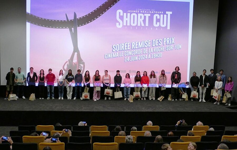 Le Short Cut Festival est réservé aux jeunes réalisateurs amateurs Le Short Cut Festival est réservé aux jeunes réalisateurs amateurs