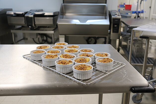 Un dessert préparé dans les cuisines du collège Edmond Bocquier Un dessert préparé dans les cuisines du collège Edmond Bocquier