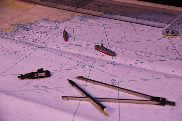 Une plan détaillant le déplacement des sous-marins en mer Une plan détaillant le déplacement des sous-marins en mer