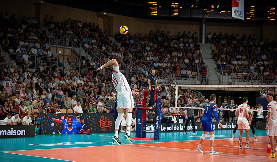 L'équipe de France masculine de volley au Vendéspace en 2024 L'équipe de France masculine de volley au Vendéspace en 2024