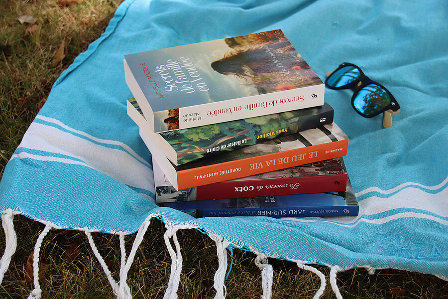 Livres par des auteurs vendéens pour l'été Livres par des auteurs vendéens pour l'été