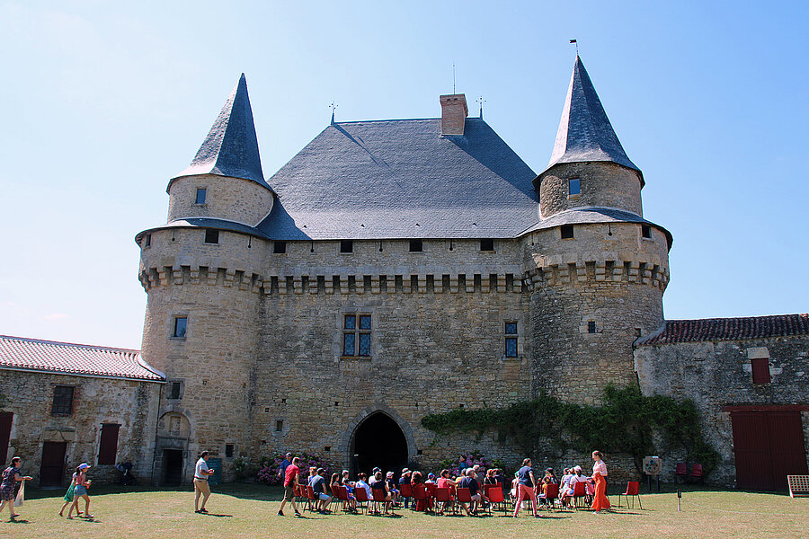 Château de Sigournais Château de Sigournais
