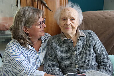Stéphanie Talon et Jeanne Ovial Stéphanie Talon et Jeanne Ovial
