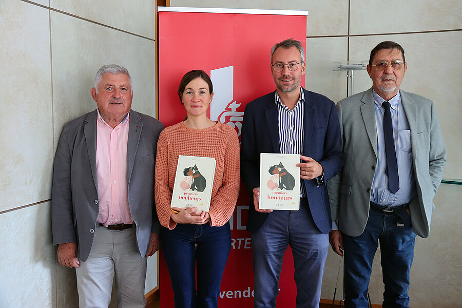 Présentation de l'ouvrage Premiers bonheurs dans le cadre de l'opération Premières pages