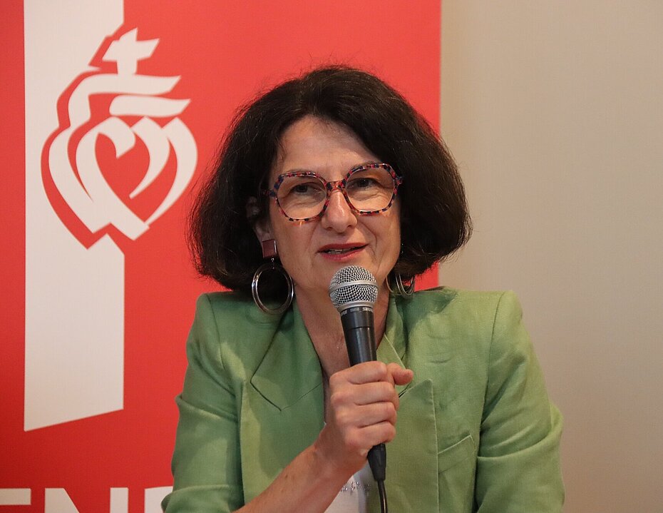 Anne AUBIN-SICARD