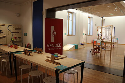 Exposition "Comment ça marche ? La mécanique du quotidien" à la Vendéthèque de La Châtaigneraie