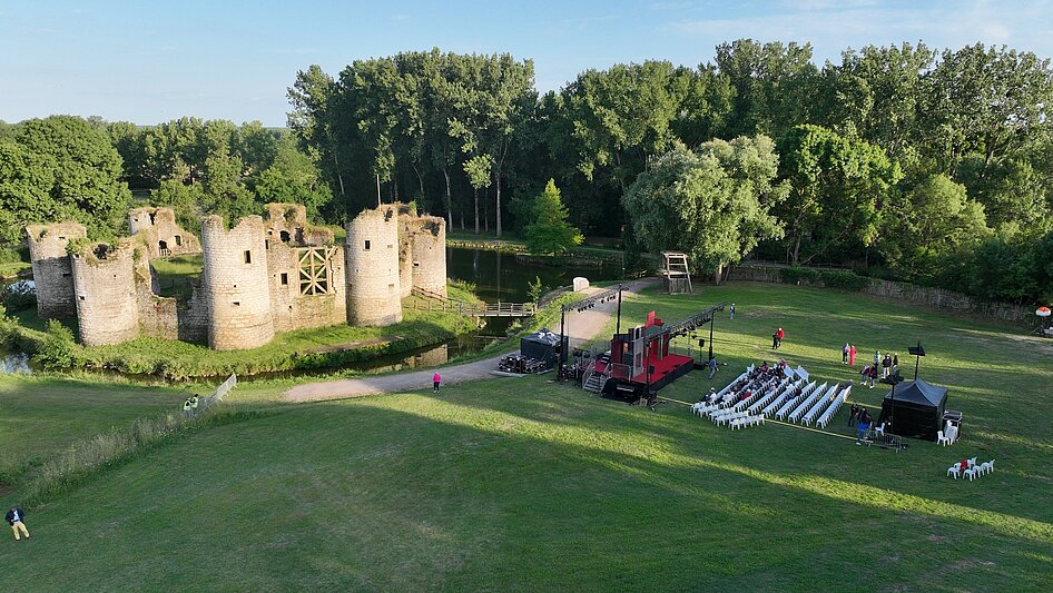 Château de Commequiers