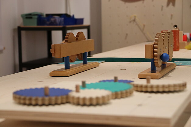 Exposition "Comment ça marche ? La mécanique du quotidien" à la Vendéthèque de La Châtaigneraie