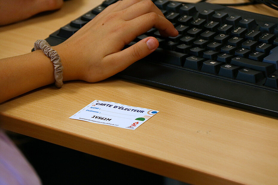 Carte électeur pour les élections du CDJ au collège Alexandre Soljenitsyne à Aizenay