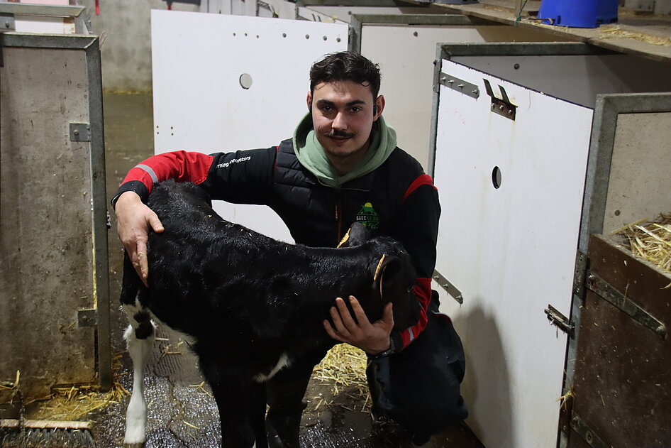 Pierre Cantin, agriculteur à Coëx Pierre Cantin, agriculteur à Coëx