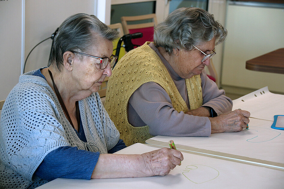 Atelier écriture à l'accueil de jour d'Aizenay Atelier écriture à l'accueil de jour d'Aizenay