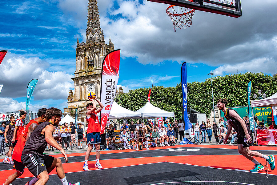 Un tournoi de basket 3x3 à Luçon Un tournoi de basket 3x3 à Luçon